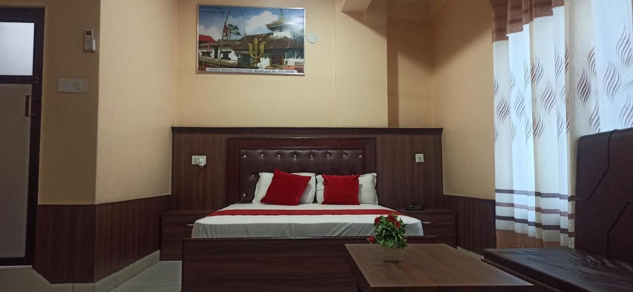 Hotel Royal Chautari, Butwal ภายนอก รูปภาพ