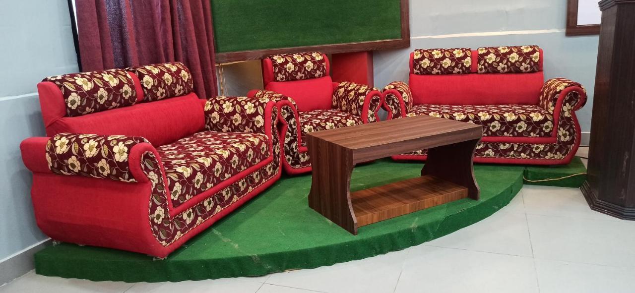 Hotel Royal Chautari, Butwal ภายนอก รูปภาพ